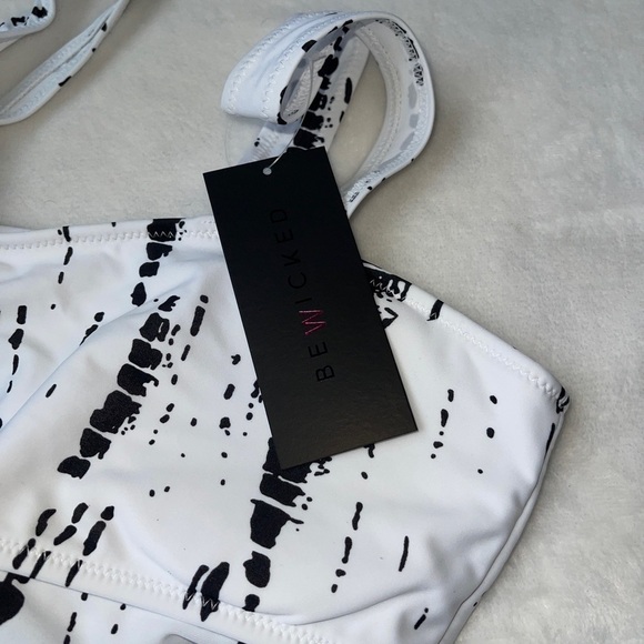 Be Wicked cut out swim suit - Picture 5 of 7